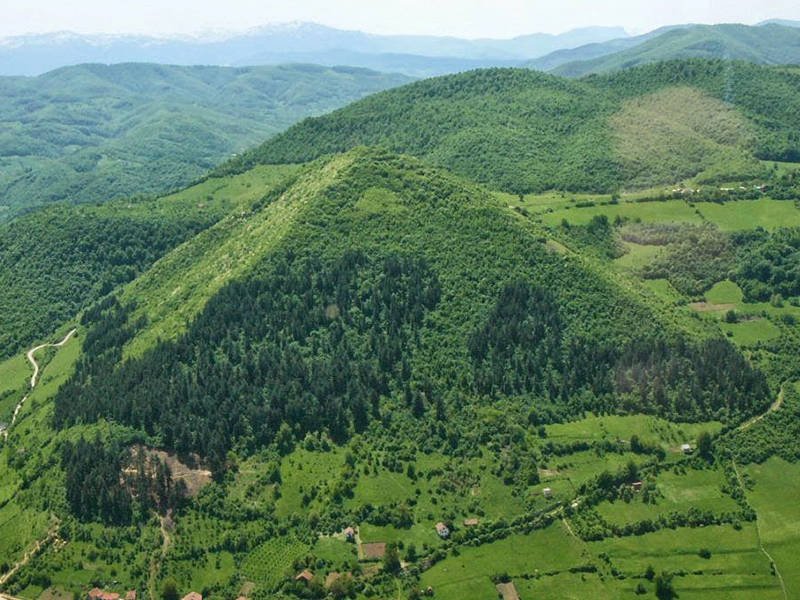 Co prozradí Tamarina o pyramidách v Bosně? Co prozradí Tamarina o pyramidách v Bosně?